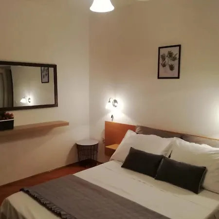 Smiljana Apartment Primosten
